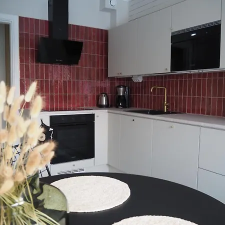 Charming In Karjasilta, Апартаменты Оулу