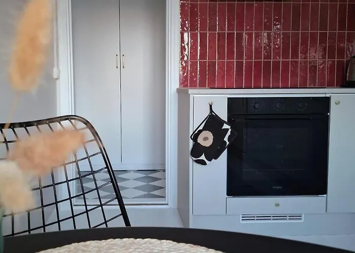 Charming In Karjasilta, * 오울루