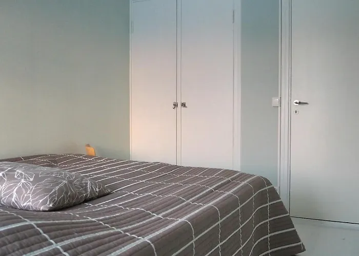 Charming In Karjasilta, Apartment Oulu